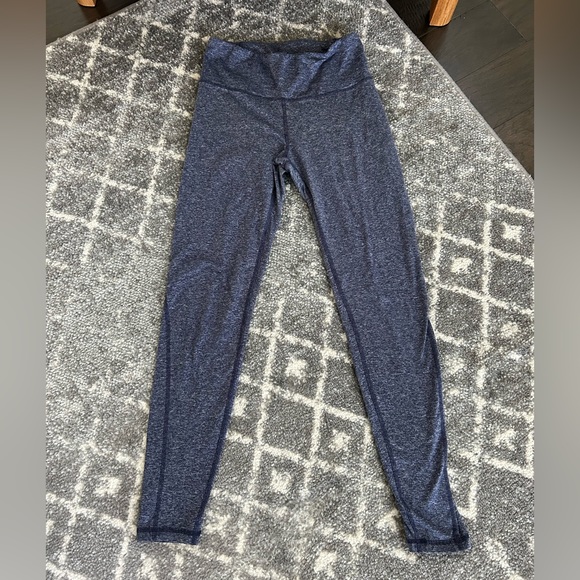 Old Navy Pants - Old Navy active women’s leggings size medium marbled blue